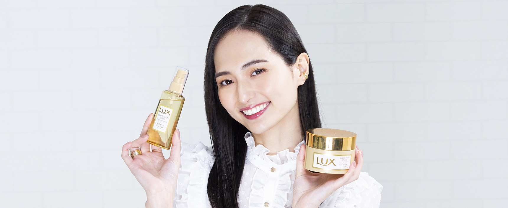 写真：ラックスガール 山賀琴子さん